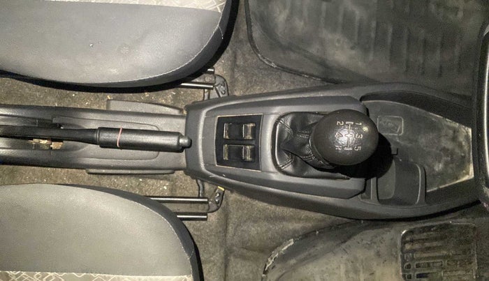 2017 Maruti Alto 800 LXI, Petrol, Manual, 51,498 km, Gear Lever