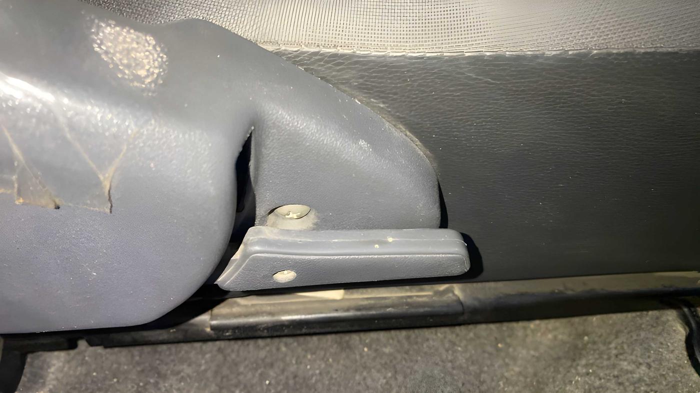 2017 Maruti Alto 800 LXI, Petrol, Manual, 51,498 km, Driver Side Adjustment Panel