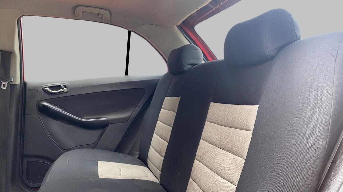 2015 Tata Bolt XT REVOTRON, Petrol, Manual, 1,24,731 km, Right Side Rear Door Cabin