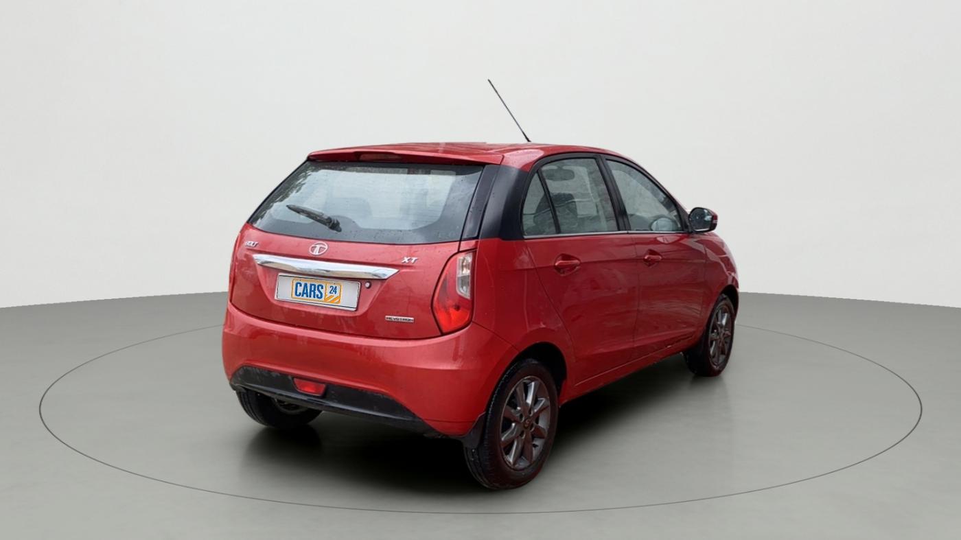 2015 Tata Bolt XT REVOTRON, Petrol, Manual, 1,24,731 km, Right Back Diagonal