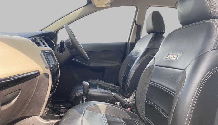 2017 Tata Zest XT PETROL, Petrol, Manual, 1,21,576 km, Right Side Front Door Cabin