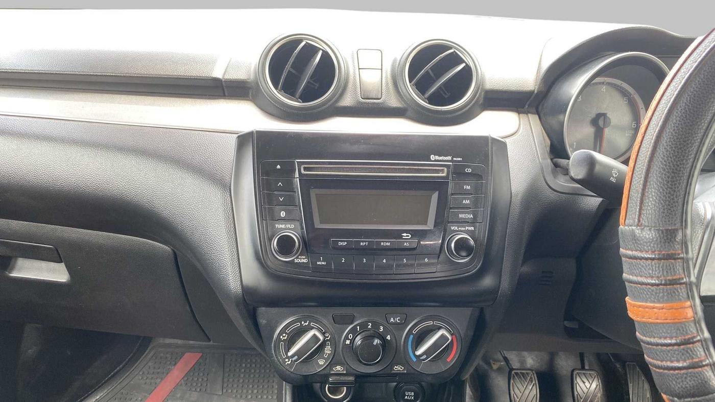 2018 Maruti Swift VDI, Diesel, Manual, 61,212 km, Infotainment System