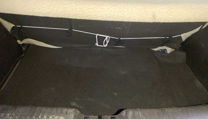 2010 Hyundai i10 SPORTZ 1.2, Petrol, Manual, 64,543 km, Boot Inside