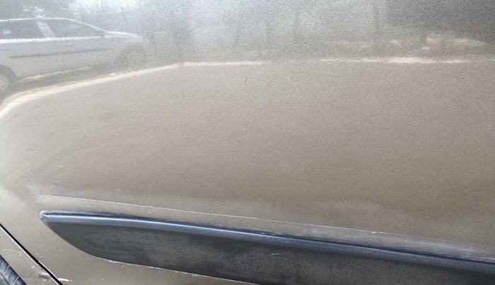 2015 Maruti Swift Dzire VDI ABS, Diesel, Manual, 1,18,604 km, Right rear door - Slightly dented