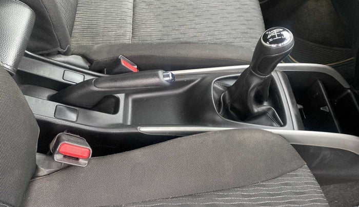2018 Maruti Baleno ZETA PETROL 1.2, Petrol, Manual, 64,267 km, Gear Lever