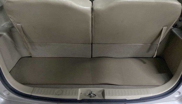 2016 Maruti Ertiga VXI AT, Petrol, Automatic, 60,079 km, Boot Inside