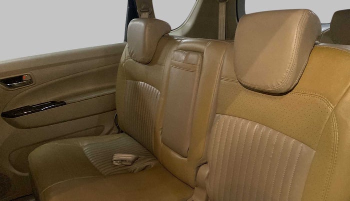 2016 Maruti Ertiga VXI AT, Petrol, Automatic, 60,079 km, Right Side Rear Door Cabin