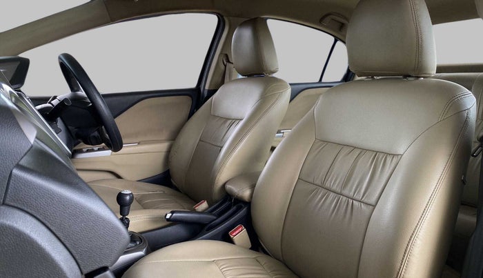 2015 Honda City 1.5L I-DTEC V, Diesel, Manual, 80,674 km, Right Side Front Door Cabin