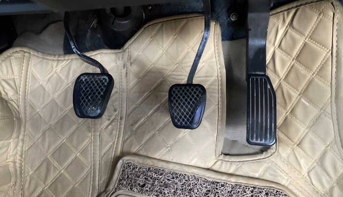 2015 Honda City 1.5L I-DTEC V, Diesel, Manual, 80,674 km, Pedals