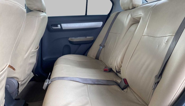 2010 Maruti Swift Dzire ZXI, Petrol, Manual, 80,313 km, Right Side Rear Door Cabin