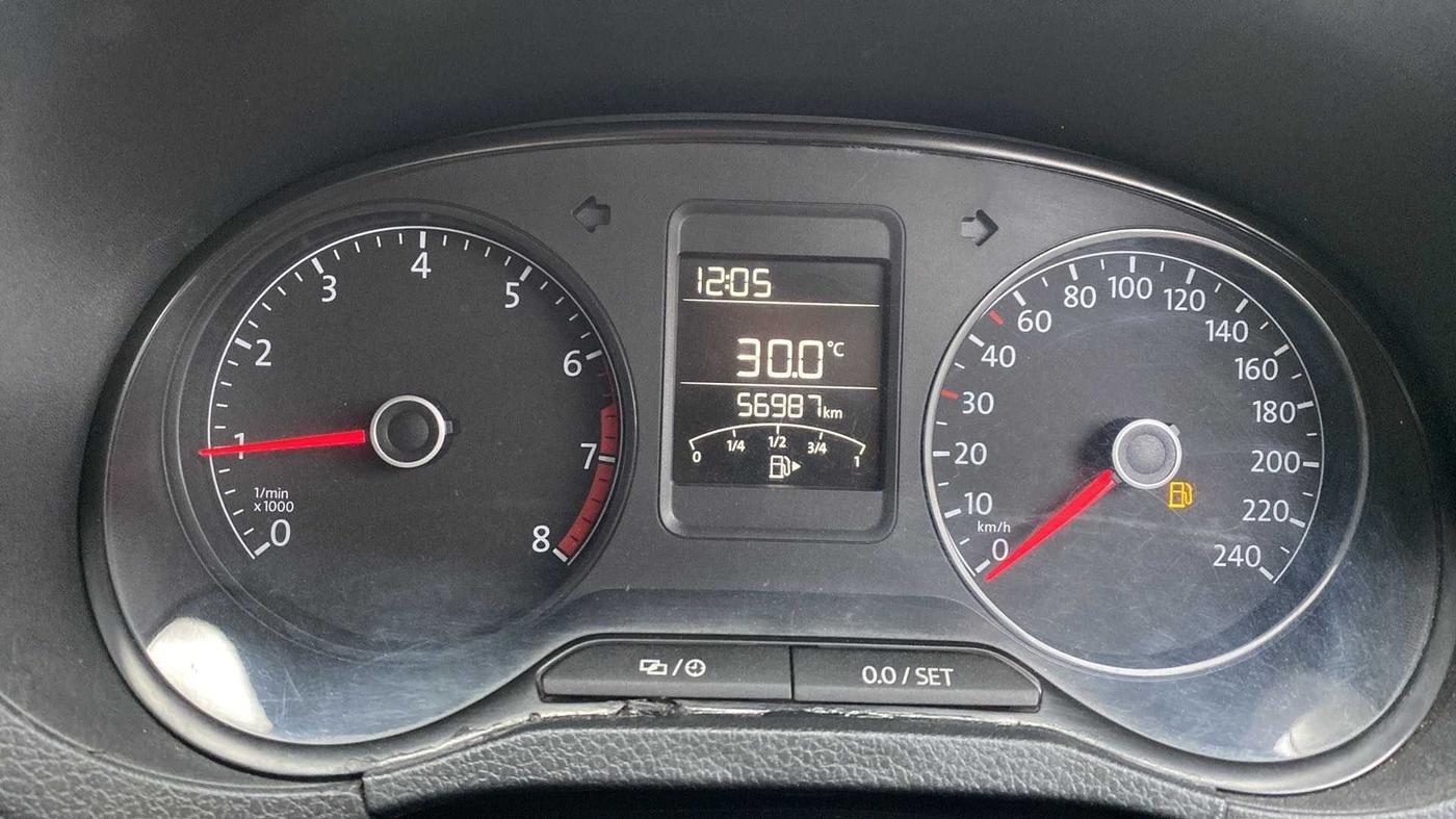2019 Volkswagen Polo TRENDLINE 1.0L, Petrol, Manual, 57,617 km, Odometer Image