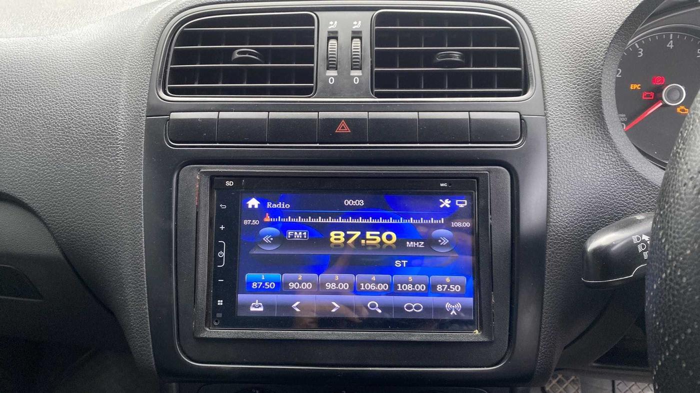 2019 Volkswagen Polo TRENDLINE 1.0L, Petrol, Manual, 57,617 km, Air Conditioner