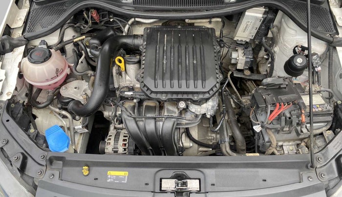 2019 Volkswagen Polo TRENDLINE 1.0L, Petrol, Manual, 57,617 km, Open Bonet