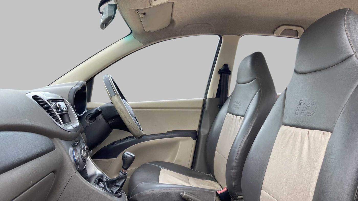 2012 Hyundai i10 MAGNA 1.2, Petrol, Manual, 35,233 km, Right Side Front Door Cabin