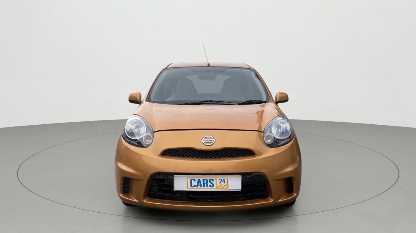 2016 Nissan Micra Active XV, Petrol, Manual, 80,320 km, Front