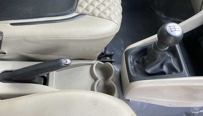 2018 Maruti Celerio ZXI, Petrol, Manual, 31,424 km, Gear Lever