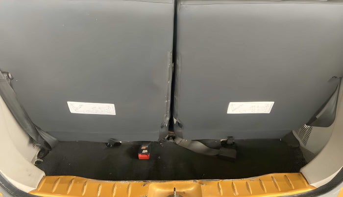 2019 Renault TRIBER RXT, Petrol, Manual, 24,048 km, Boot Inside