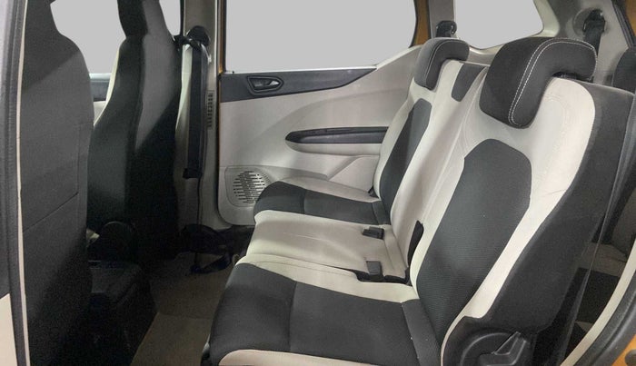 2019 Renault TRIBER RXT, Petrol, Manual, 24,048 km, Right Side Rear Door Cabin