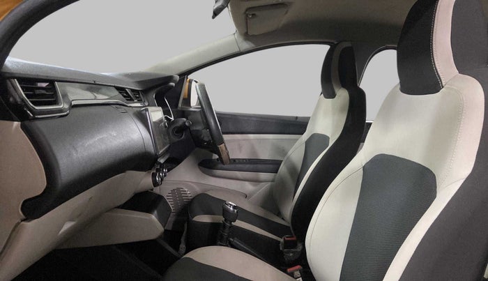 2019 Renault TRIBER RXT, Petrol, Manual, 24,048 km, Right Side Front Door Cabin