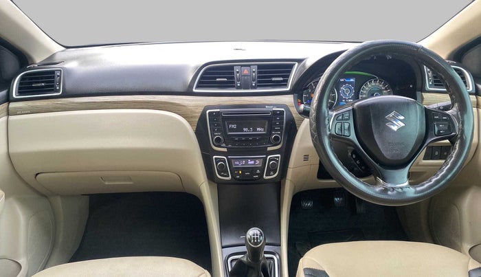 2018 Maruti Ciaz DELTA 1.5 SHVS MT PETROL, Petrol, Manual, 50,574 km, Dashboard