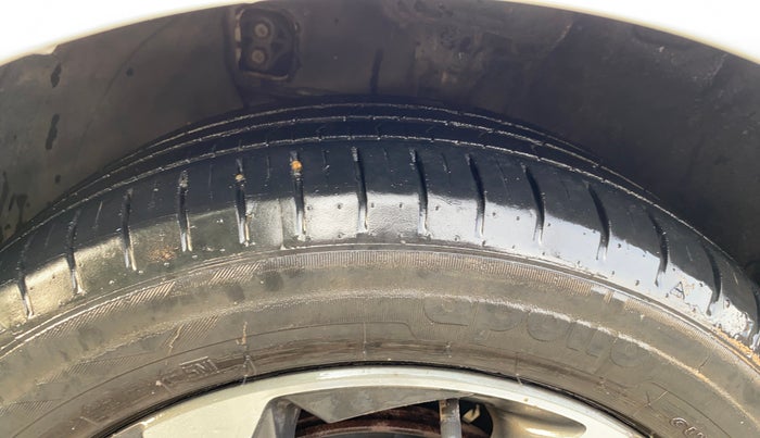 2020 Hyundai NEW I20 ASTA (O) 1.0 TURBO GDI DCT, Petrol, Automatic, 68,482 km, Left Front Tyre Tread