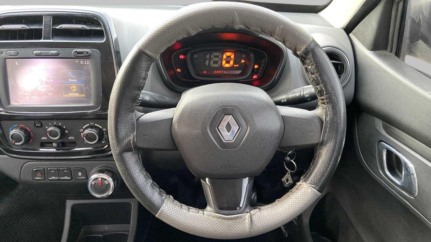 2018 Renault Kwid RXT 1.0 AMT (O), Petrol, Automatic, 22,865 km, Steering Wheel Close Up