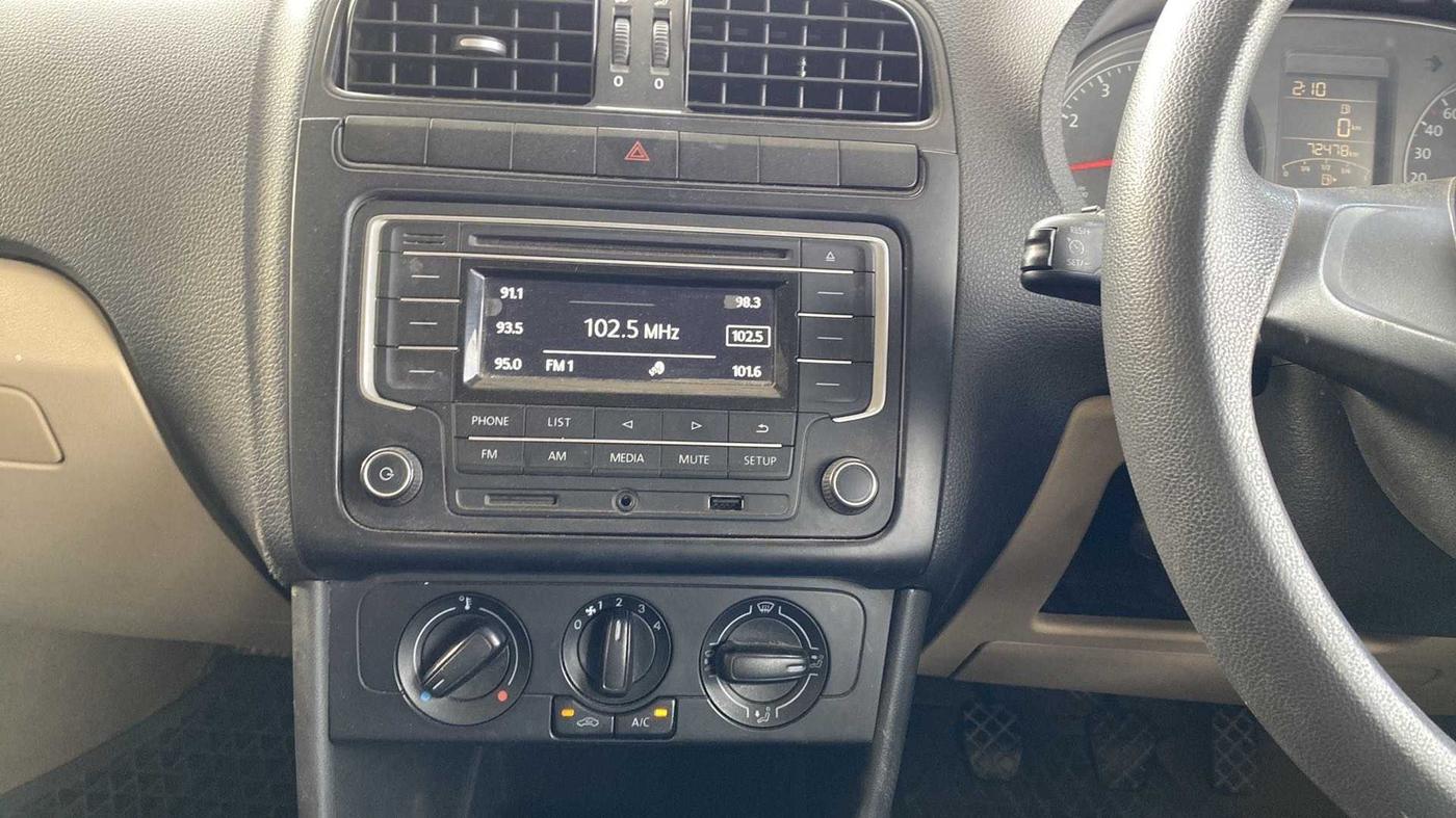 2016 Volkswagen Ameo COMFORTLINE 1.2L, Petrol, Manual, 72,397 km, Air Conditioner