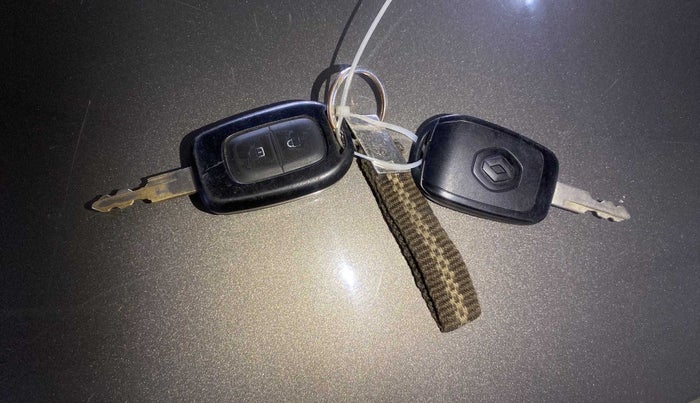 2016 Renault Kwid RXT 0.8, Petrol, Manual, 43,040 km, Key Close Up