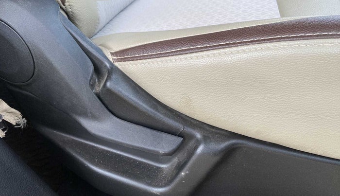 2021 Maruti New Wagon-R VXI 1.0, Petrol, Manual, 4,505 km, Driver Side Adjustment Panel