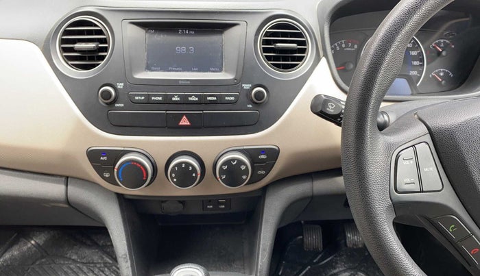2017 Hyundai Grand i10 SPORTZ 1.2 KAPPA VTVT, Petrol, Manual, 32,367 km, Infotainment System