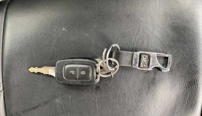 2021 Renault Kwid CLIMBER 1.0 (O), Petrol, Manual, 9,008 km, Key Close Up