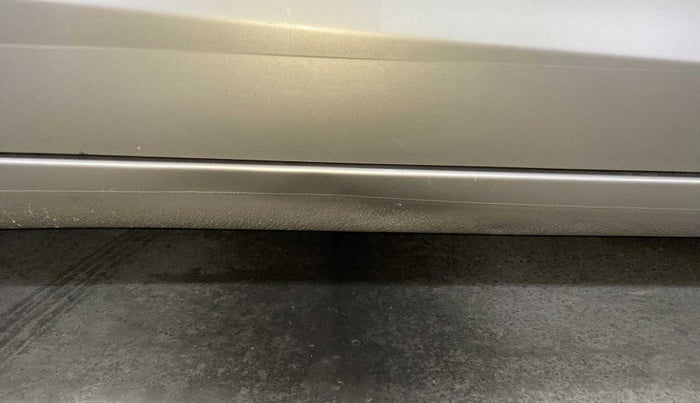 2014 Maruti Ertiga VDI, Diesel, Manual, 52,520 km, Right running board - Slightly dented