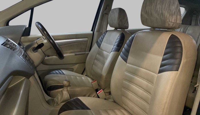 2014 Maruti Ertiga VDI, Diesel, Manual, 52,520 km, Right Side Front Door Cabin