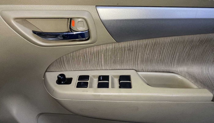 2014 Maruti Ertiga VDI, Diesel, Manual, 52,520 km, Driver Side Door Panels Control