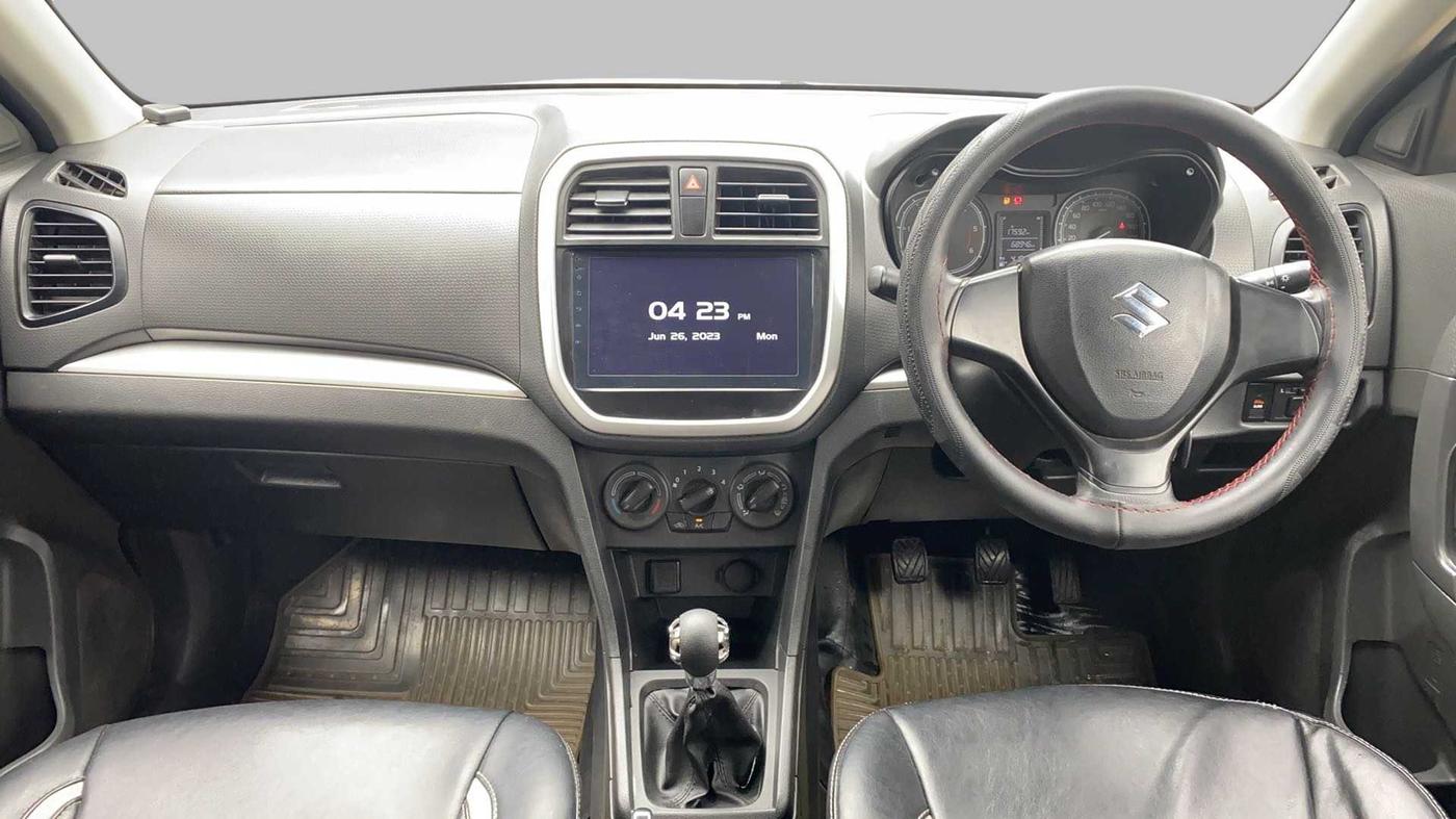 2016 Maruti Vitara Brezza LDI, Diesel, Manual, 68,943 km, Dashboard