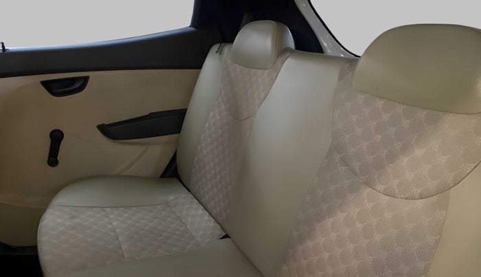 2017 Hyundai Eon ERA + SE, Petrol, Manual, 39,577 km, Right Side Rear Door Cabin