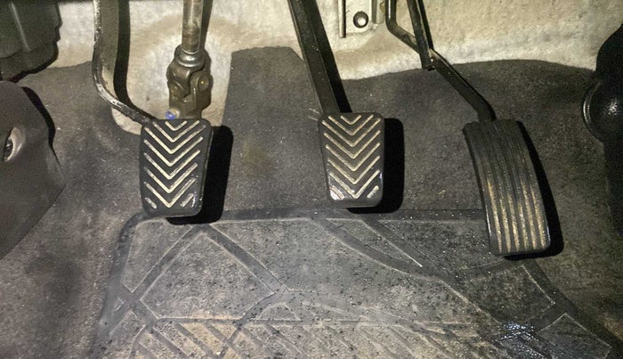 2017 Hyundai Eon ERA + SE, Petrol, Manual, 39,577 km, Pedals