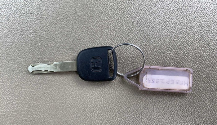 2014 Honda Amaze 1.2L I-VTEC S, Petrol, Manual, 89,292 km, Key Close Up