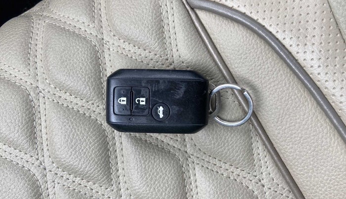 2021 Maruti Dzire ZXI AMT, Petrol, Automatic, 9,323 km, Key Close Up