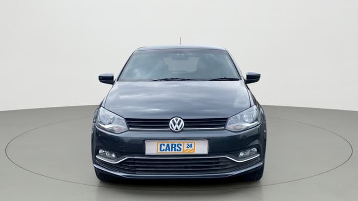 2015 Volkswagen Polo HIGHLINE1.2L, Petrol, Manual, 1,04,086 km, Front