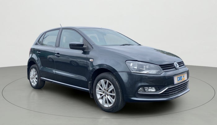 2015 Volkswagen Polo HIGHLINE1.2L, Petrol, Manual, 1,04,086 km, SRP