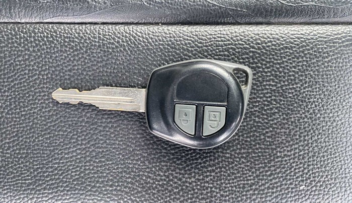 2018 Maruti Alto 800 VXI, Petrol, Manual, 36,722 km, Key Close Up