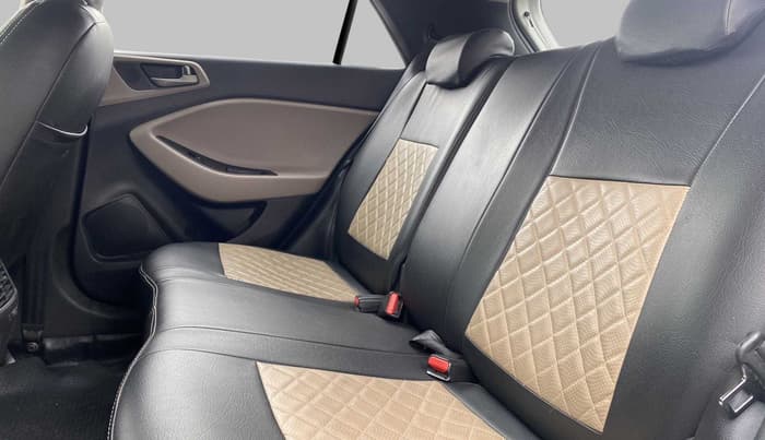 2014 Hyundai Elite i20 ASTA 1.2, Petrol, Manual, 53,550 km, Right Side Rear Door Cabin