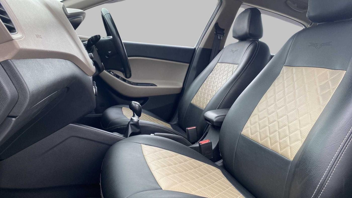 2014 Hyundai Elite i20 ASTA 1.2, Petrol, Manual, 53,550 km, Right Side Front Door Cabin