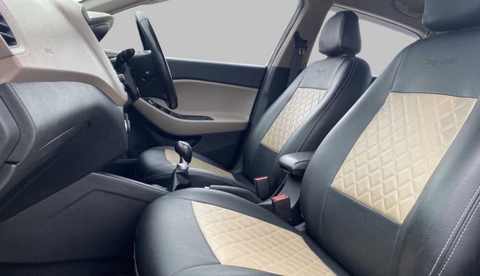 2014 Hyundai Elite i20 ASTA 1.2, Petrol, Manual, 53,550 km, Right Side Front Door Cabin