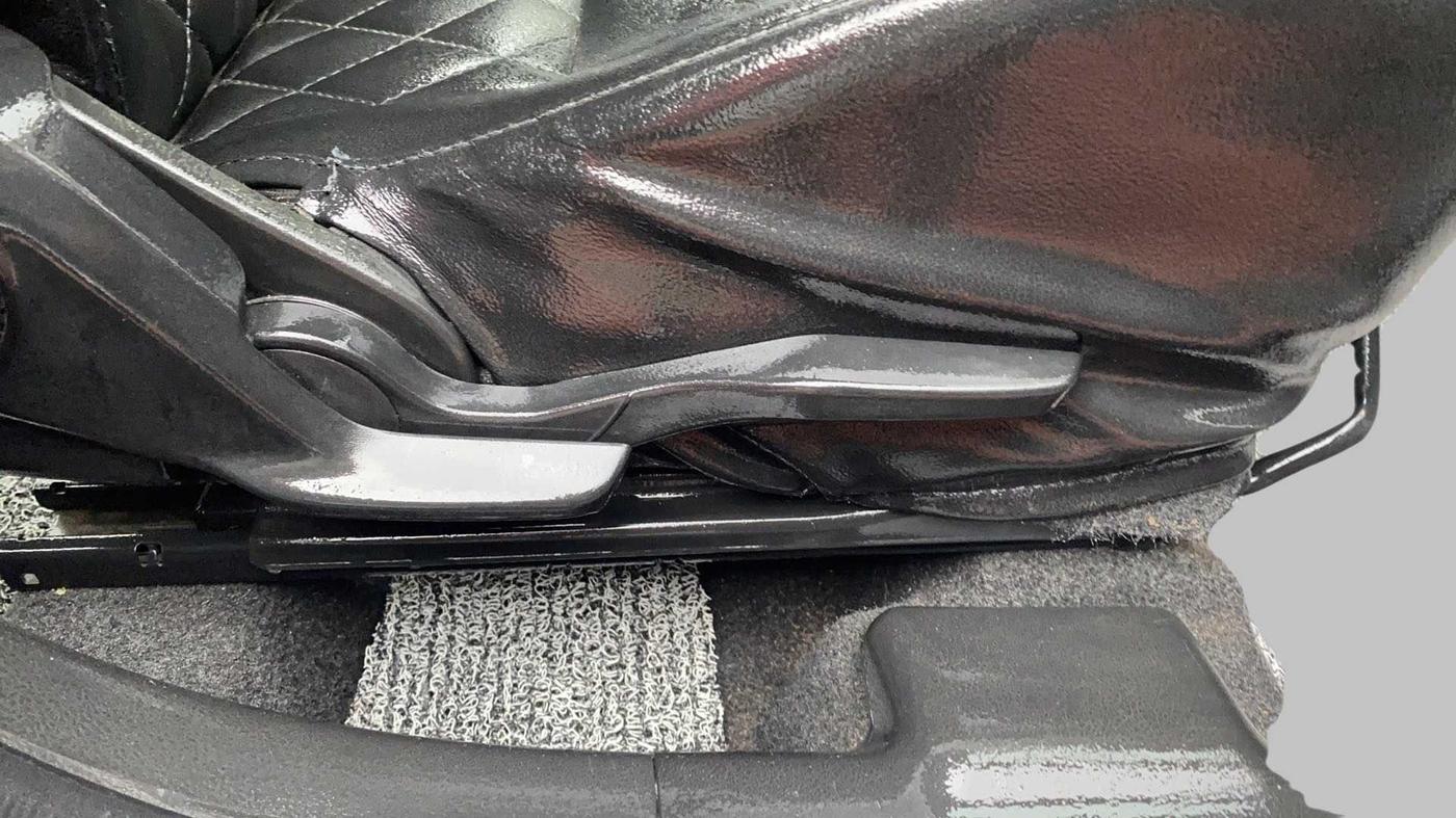 2019 Maruti Baleno ZETA DIESEL 1.3, Diesel, Manual, 57,365 km, Driver Side Adjustment Panel