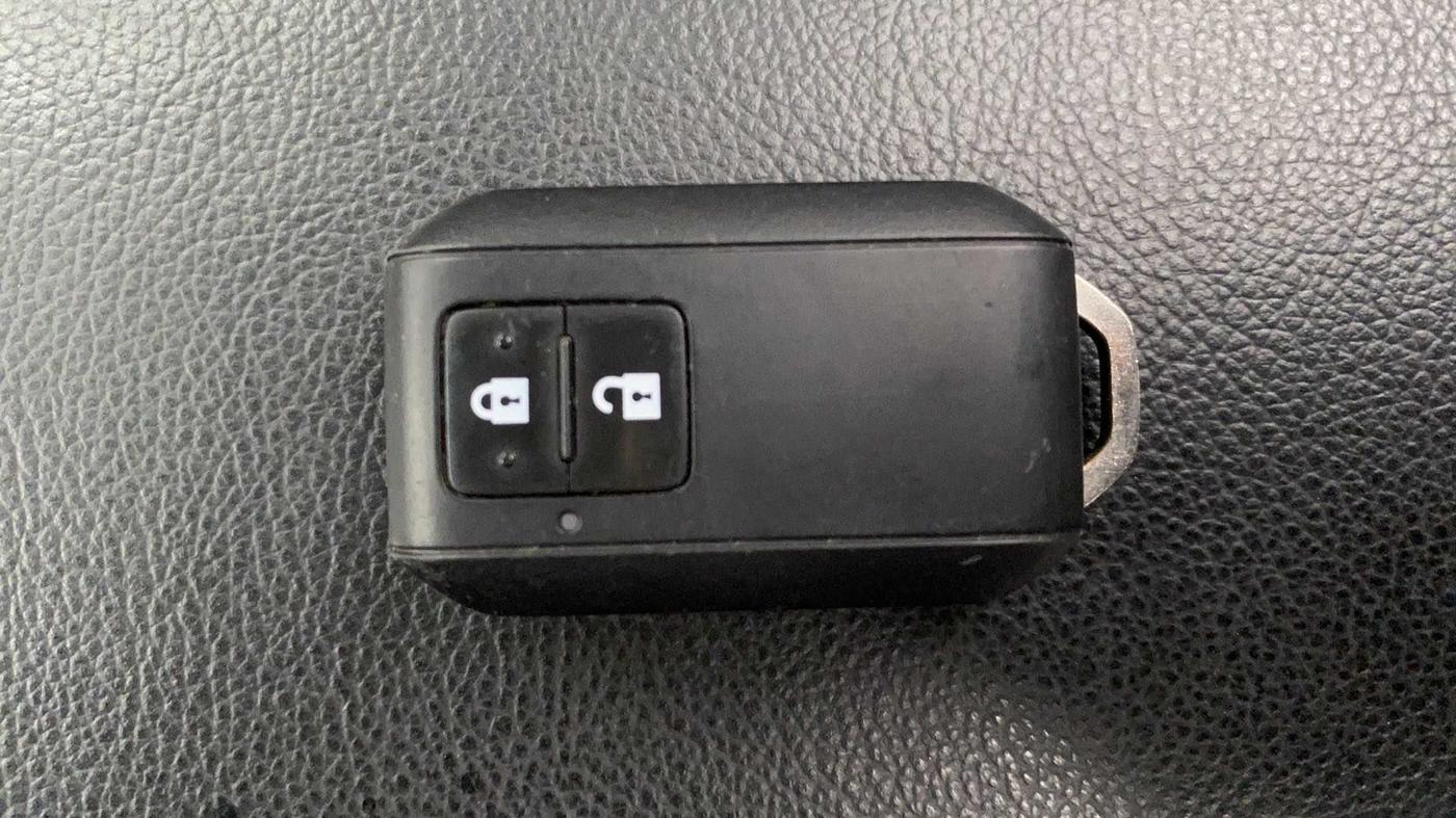 2019 Maruti Baleno ZETA DIESEL 1.3, Diesel, Manual, 57,365 km, Key Close Up