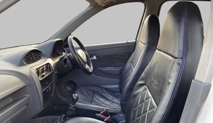 2016 Maruti Alto 800 LXI, Petrol, Manual, 28,683 km, Right Side Front Door Cabin