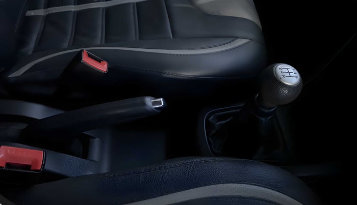 2015 Maruti Swift VDI ABS, Diesel, Manual, 25,766 km, Gear Lever