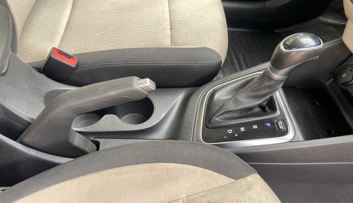 2019 Hyundai Verna 1.6 VTVT SX + AT, Petrol, Automatic, 52,144 km, Gear Lever